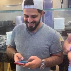 Meet your Posher, Younes